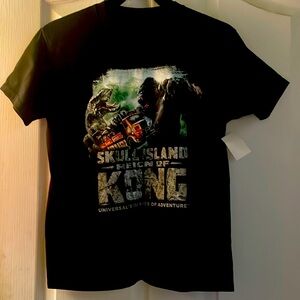 Reign of Kong black boys medium tee shirt